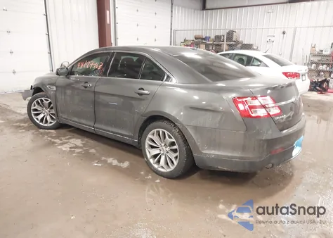 2015 Ford Taurus Limited z USA, uszkodzony, nr VIN 1FAHP2F81FG171191